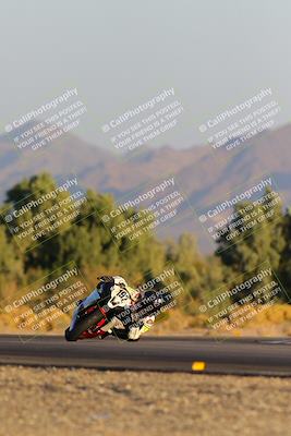 media/Nov-19-2023-CVMA (Sun) [[1f3d1b7ccb]]/Race 18 Supersport Middleweight/